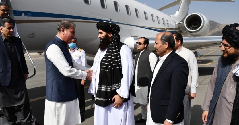 KABUL: Foreign Minister Makhdoom Shah Mehmood Qureshi called on the caretaker Prime Minister of Afghanistan Mullah Hassan Akhund in Kabul