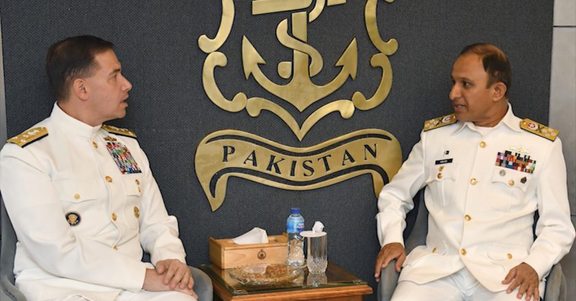 Chief of the Naval Staff Admiral Muhammad Amjad Khan Niazi met with Commander US Naval Forces Central Command Vice Admiral Bird Cooper