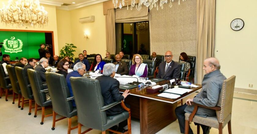 United States California State Assembly Members Call on the Prime Minister