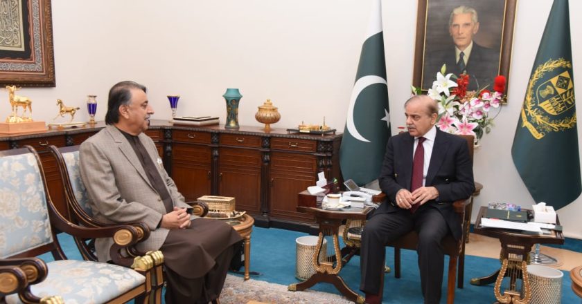 Governor Balochistan Malik Abdul Wali Kakar met with Prime Minister Muhammad Shahbaz Sharif