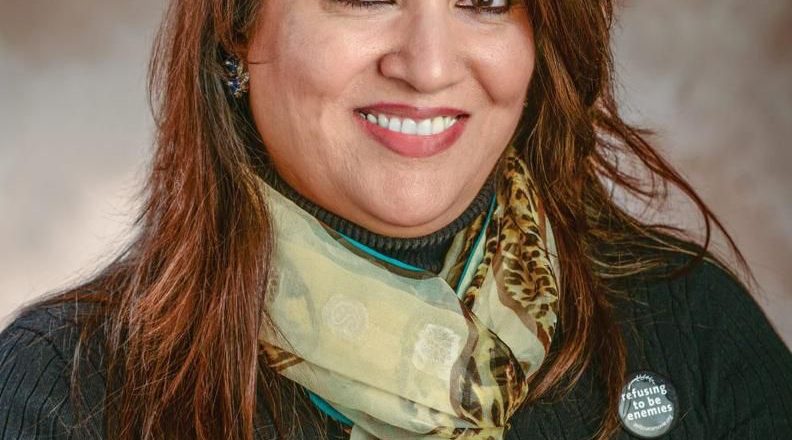 Pakistani-American psychiatrist makes her way to US top faith leaders