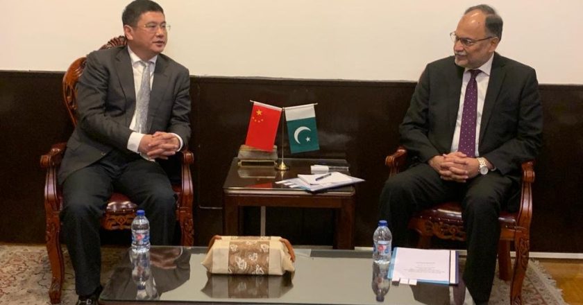 The Minister was approached by Mr. Chan Guanfu, president of “Power China.”