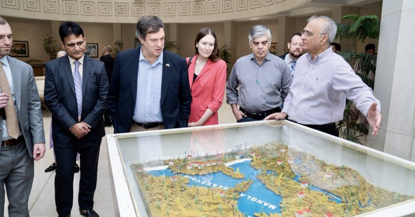 DCM Schofer and CG Hawkins’ visit to the lab at WAPDA House Lahore