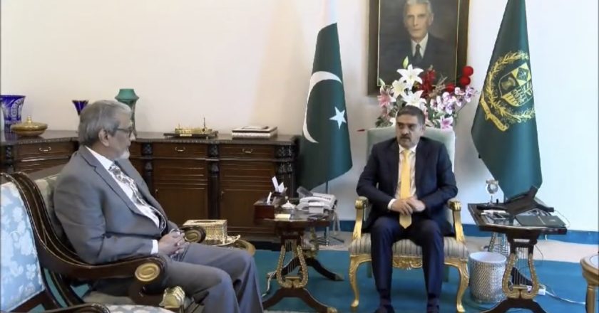 Caretaker Prime Minister Anwar-ul-Haq Kakar met with Caretaker Chief Minister Sindh Justice Retired Maqbool Baqir