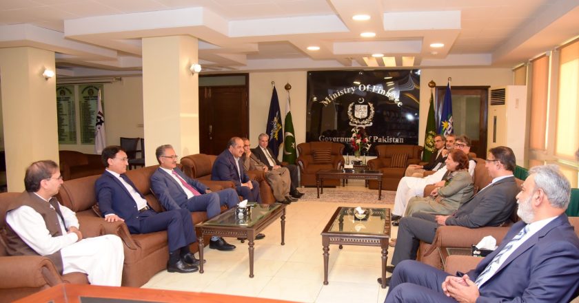 Executive Director (designate)  World Bank, called on the Minister for Finance, Revenue, and Economic Affairs