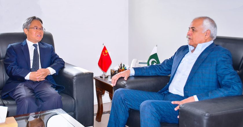 Minister Railways Mr. Shahid Ashraf Tarar met with  Chinese Ambassador to Pakistan, H.E. Mr. Jiang Zaidong at Ministry of Railways