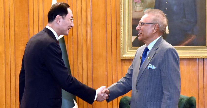 Pakistan & China for enhanced cooperation in IT, agriculture, HR development