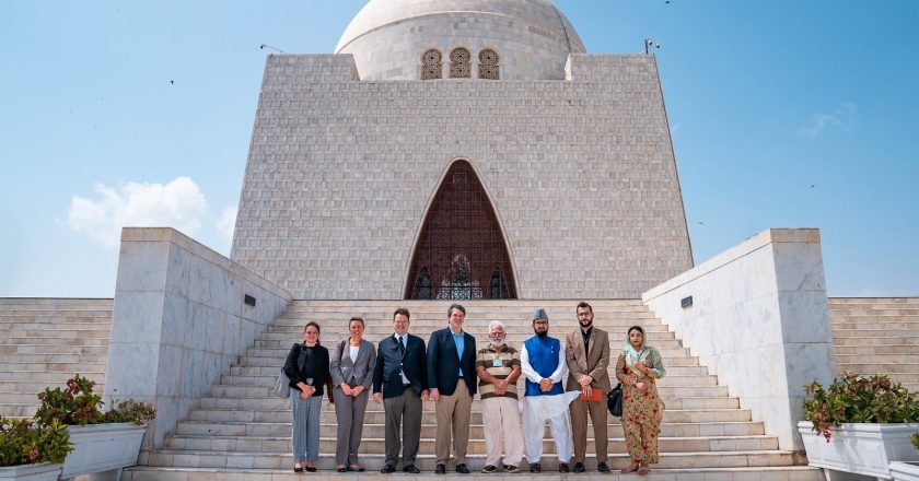 U.S. Mission Chargé Andrew Schofer Visits Karachi to Bolster Maritime Security and Cultural Ties