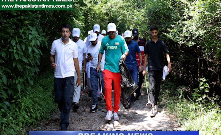 Ethiopian Ambassador to Pakistan Dr. Jemal Leads Cleaning Drive at Trail 5, Margala Hills