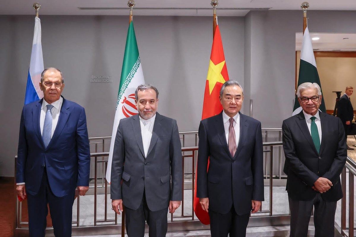 *Ministerial Meeting of the Quadripartite Group (Pakistan, China, Iran, Russia) on Afghanistan* Defense Minister H.E. Khawaja Muhammad Asif participated in the 3rd Ministerial Meeting of the Quadrilateral Group of Pakistan, China, Iran and Russia that took place on the margins of the 79th UN General Assembly session in New York on 27th September 2024. The meeting discussed the situation in Afghanistan and efforts for the promotion of peace, security and stability in Afghanistan. The participants of the meeting expressed concern over the security challenges emanating from the territory of Afghanistan, particularly the terrorism threat and called on the Afghan interim government to fight terrorism and eliminate all terrorist groups and prevent Afghan territory from being used against its neighbors, the region and beyond. The meeting also emphasized the importance of engagement with Afghanistan and to continue close coordination between the four countries to strengthen regional efforts for the normalization of situation in Afghanistan and addressing its various challenges in a comprehensive manner. The pakistan Times Pakistan Times Daily the pakistan Times 