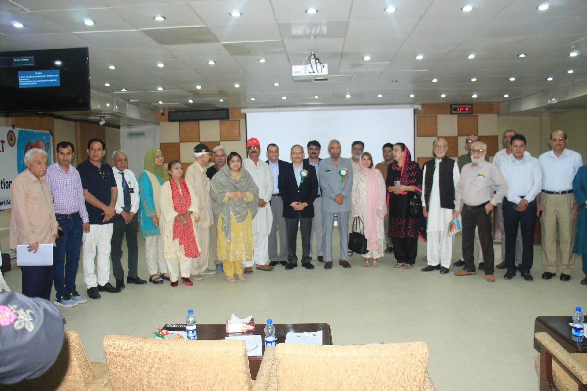 Press release 28 September 2024 "Take Care of Your Heart: Adopt a Healthy Lifestyle," Urges President PANAH on World Heart Day Rawalpindi - World Heart Day is being celebrated all over the world today with the aim of making people aware of the prevention of heart diseases. Pakistan National Heart Association (PANAH) organized an event in this regard today at the Armed Forces Institute of Cardiology (AFIC) with the aim of educating our countrymen about the prevention of heart diseases. Addressing the event, President PANAH Maj Gen (R) Masood Ur Rahman Kiani said that heart disease is increasing at an alarming rate in Pakistan. More than 240,720 people die annually in Pakistan due to heart diseases. To reduce heart diseases we need to adopt a healthy lifestyle. Make walking and exercise a routine, avoid stress, control obesity, avoid smoking and eat a healthy diet. Excessive consumption of unhealthy foods such as sugar, salt, fat and fried foods is one of the major causes of heart diseases. Eat more vegetables and fruits in your diet and avoid heart disease. Maj. Gen. Naseer Ahmed Samor said that every year in the world 18 Million people die of heart diseases. Today, on the occasion of World Heart Day, we must reiterate that we should adopt a healthy lifestyle. Make exercise a routine and be careful with your food choices. Col. Shakeel Mirza said that non-communicable diseases including heart, diabetes, high blood pressure, cancer and kidney diseases are the leading cause of death worldwide. According to the 2021 report of the Diabetes Federation, 3.3 million people are living with diabetes in Pakistan and Pakistan has become the third largest country in the world in terms of people suffering from diabetes and the rapid increase of this disease in Pakistan is the first in the world. The risk of heart disease increases in diabetic patients. Sana Ullah Ghumman, General Secretary PANAH, said that non-communicable diseases have become a serious challenge for our health as well as our livelihood. The annual cost of diabetes alone is estimated at more than 2.6 billion US dollars. In addition to educating people about heart and related diseases, the shelter is also working with the government to introduce legislation that will reduce the number of diseases. Recent lobbying efforts have increased taxes on unhealthy sugary drinks and tobacco to reduce consumption, but more needs to be done. PANAH is now working with the government on front-of-pack labeling of unhealthy items to give people a better understanding of what they are eating. He said that civil society, government, journalists, health professionals and all active sections of the society have to work together for a healthy Pakistan. The Pakistan Tikes PakistanTimes Dailythepakistantimes