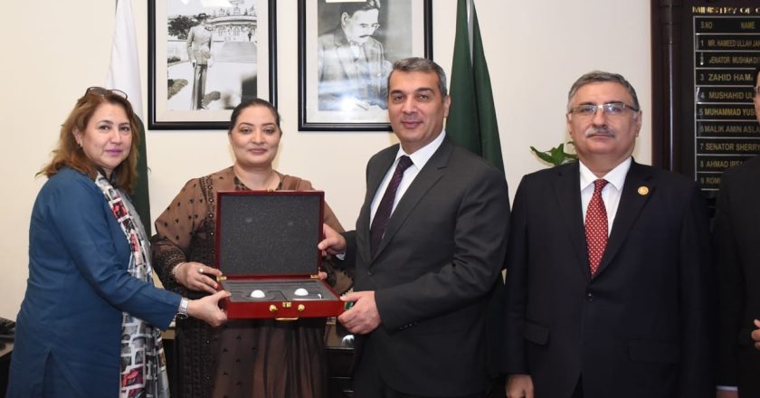 Pakistan, Azerbaijan pledge climate resilience