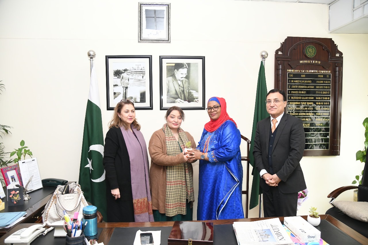 *Press Release*

*Collaboration in climate change, environmental conservation between Rawanda, Pakistan discussed*

Islamabad [December 26, 2024]: Rwandan ambassador Fatou Harerimana on Wednesday highlighted the potential of bilateral cooperation between Pakistan and Rwanda in climate change, water conservation, smart agriculture, disaster management, emphasising the need for enhanced collaboration.

During her courtesy call-on meeting with Prime Minister’s Coordinator for Climate Change, Romina Khurshid Alam held here in the climate change and environmental coordination ministry, she said there is a need to expand bilateral collaboration and cooperation in environment, climate change and disaster management, adding that the two nations enjoy friendly relations supported by mutual respect, growing economic ties and cooperation in various sectors.

During the meeting, both sides also highlighted the growing urgency for bilateral cooperation as a part of the international collaboration to tackle the common challenges of climate change, environmental degradation, heatwaves, droughts and water scarcity, with both leaders reaffirming their commitment to national and global sustainability. 

“Rwanda and Pakistan, with a longstanding relationship spanning sixty-two years, actively collaborate in various fields, including trade, health, and investment. But, now environment, climate resilience building, water conservation, disaster risk management, heatwave, drought  and desertification are the areas which offer a huge potential for both the countries to collaborate,” the  Rwandan ambassador Fatou Harerimana said.

Ambassador Harerimana and the PM’s climate aide explored and discussed several possible areas of cooperation, including the sharing of expertise, joint research initiatives and the implementation of green technologies to promote sustainable development.

"Rwanda is committed to playing a significant role in the global effort to combat climate change. Our partnership with Pakistan will not only strengthen our climate resilience but also pave the way for practical, actionable solutions that can be applied across the developing world," Ambassador Harerimana stated during the meeting.

Highlighting Rwanda’s commitment to climate action, the ambassador informed the PM’s climate aide Romina Khurshid Alam that Rwanda is recognised as a global leader in environmental sustainability, with a track record of progressive policies aimed at reducing emissions and promoting renewable energy. The country's efforts, particularly in reforestation and conservation, have earned international recognition, the envoy added.

The two leaders also discussed the impact of climate change on agriculture, water resources, and biodiversity in both countries, emphasizing the importance of innovative solutions to mitigate the environmental challenges faced by their populations. Both nations acknowledged the importance of sustainable agriculture, renewable energy, and ecosystem restoration in their efforts to reduce carbon footprints.

The coordinator to PM Romina Khurshid Alam expressed gratitude for Rwanda’s willingness to collaborate and noted that the partnership would provide valuable insights into climate adaptation strategies that can be tailored to Pakistan’s unique challenges. 

"Pakistan is facing significant climate challenges, and strengthening ties with Rwanda presents an opportunity to develop a more resilient and sustainable future," Romina Khurshid Alam remarked.
The collaboration between Rwanda and Pakistan will be formalised through an agreement outlining key areas of cooperation and mutual support in climate action, with the aim of contributing to the achievement of global environmental goals, including the United Nations’ Sustainable Development Goals (SDGs) and the Paris Agreement.

Both nations pledged to continue working together and advocate for climate justice on the international stage, ensuring that vulnerable communities are supported as they confront the realities of climate change.
Sharing Pakistan’s climate risk management policies and programmes, Romin Khurshid Alam told the Rawandan Ambassador Fatou Harerimana that the Pakistan is ranked among the countries most affected by climate change, facing extreme weather events, water shortages, and flooding. 

“Under the leadership of the Prime Minister Shehbaz Sharif, the present government taking all-out efforts and is actively working to integrate climate change policies into national development plans and build climate resilience at the community level,” the PM’s climate aide remarked.

Climate Change and Environmental Coordination Ministry Secretary Aisha Humera Moriani said that given the inspiring experience of Rawanda in implementing climate risk management initiatives, there exists significant opportunities of collaboration and cooperation between the two countries in environment and climate change. 

“Both countries are facing different common climate change-caused risks including floods, droughts, desertification, water scarcity, shifting rainfall patterns, which underlines need for the Rawanda and Pakistan to enhance collaboration to address these challenges and enhance climate resilience of the people, their lives and livelihoods as well as ecosystems, she remarked.

Additional secretary at the Climate Change and Environmental Coordination Ministry, Zulfiqar Younus informed the Rawandan ambassador that the ministry recently launched Pakistan’s Carbon Market Policy on the sidelines of COP29 in Baku to attract “green investments” and achieve “environmental sustainability” .
“Under the policy, Pakistan is ready to collaborate with local and international stakeholders for the development of carbon markets to attract investment for its climate goals. Besides, we also aim to accelerate clean technology deployment and attract investment in sectors and projects with significant emissions reduction potential, including energy, agriculture, waste management, and forestry”, the climate change official informed the meeting. 

He also offered the Rawandan ambassador to join with Pakistan in setting up carbon markets.
The country was ready to work with “partners and collaborators interested in jointly setting up carbon markets to make this national carbon market policy not just functional but transformative as well, Zulfiqar Younus, the additional secretary at the Climate Change and Environmental Coordination Ministry, remarked.
The pakistan Times
Pakistan Times
