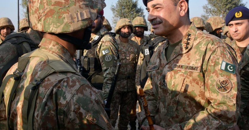 Chief of the Army Staff, General Syed Asim Munir, NI (M), visited troops participating in a field training exercise near Narowal and Sialkot