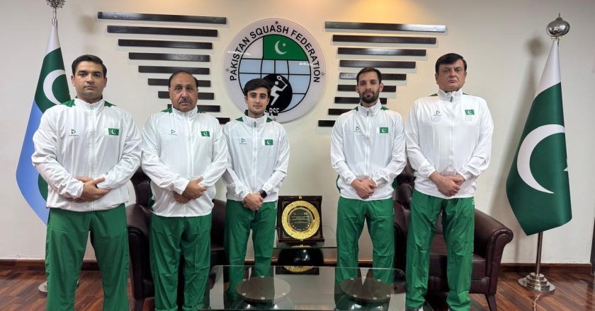 Pakistan Squash Senior Team Lands in Hong Kong, China