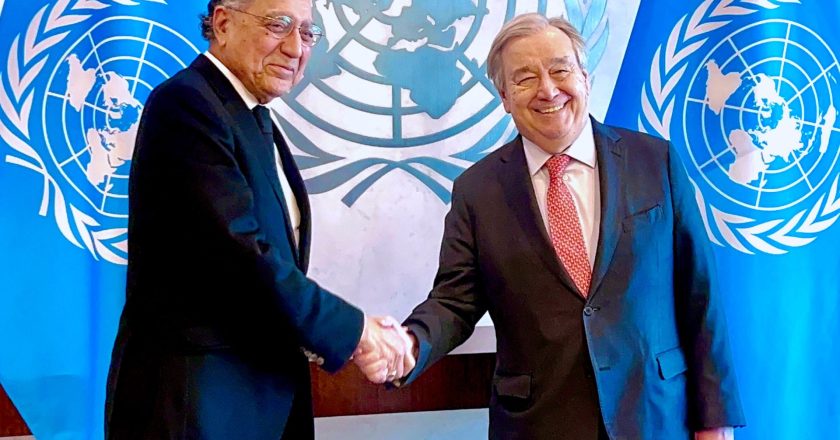 Ambassador Munir Akram holds a farewell meeting with UN Secretary General