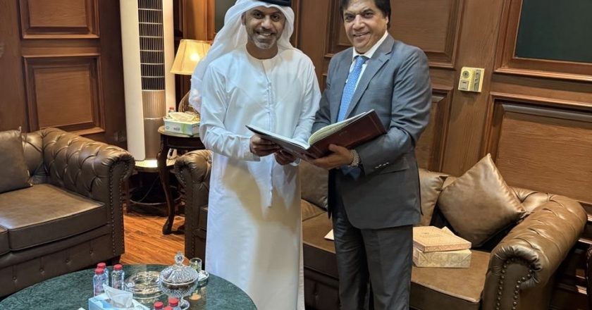 Important meeting of Minister for Railways Muhammad Hanif Abbasi with UAE Ambassador to Pakistan H.E. Hammad Obaid Al Zaab