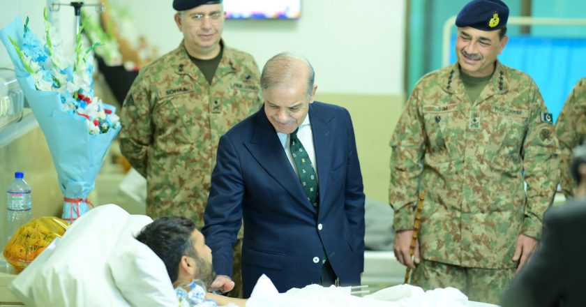 Prime Minister Muhammad Shehbaz Sharif  visited Combined Military Hospital Rawalpindi to meet the soldiers injured during M’arka-e-Haq