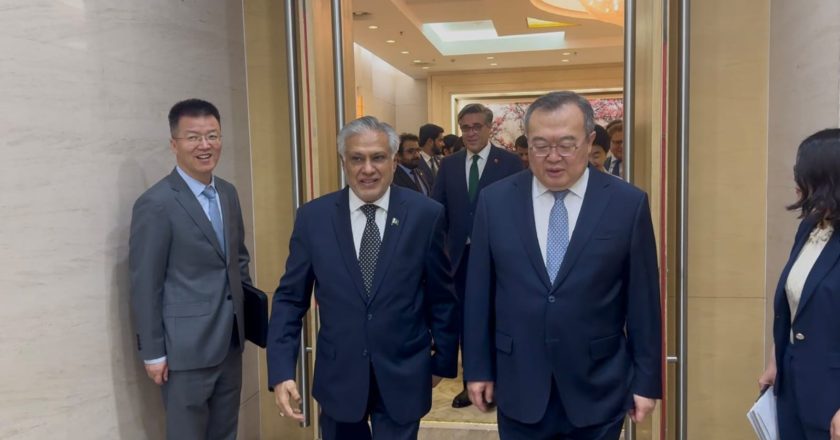 Deputy Prime Minister/Foreign Minister’s Meeting with the Minister of International Department of the Communist Party of China