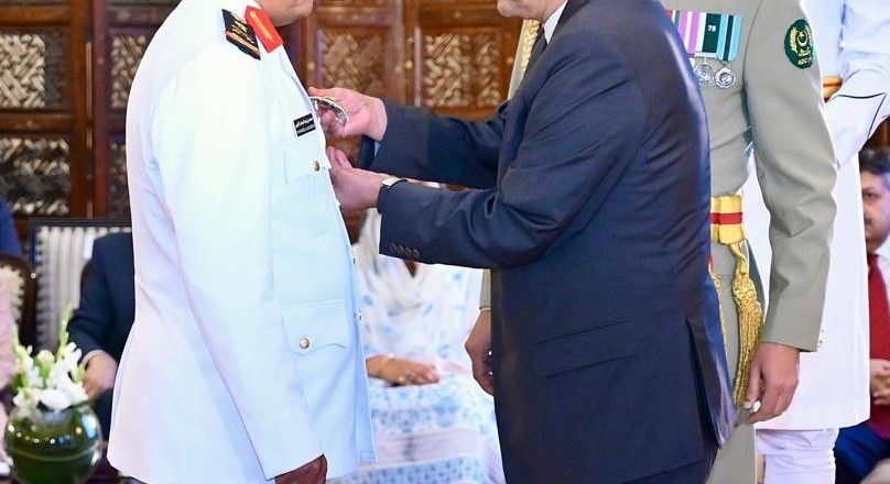 President Confers Nishan-e-Imtiaz on Saudi Naval Chief Discusses Bilateral Cooperation