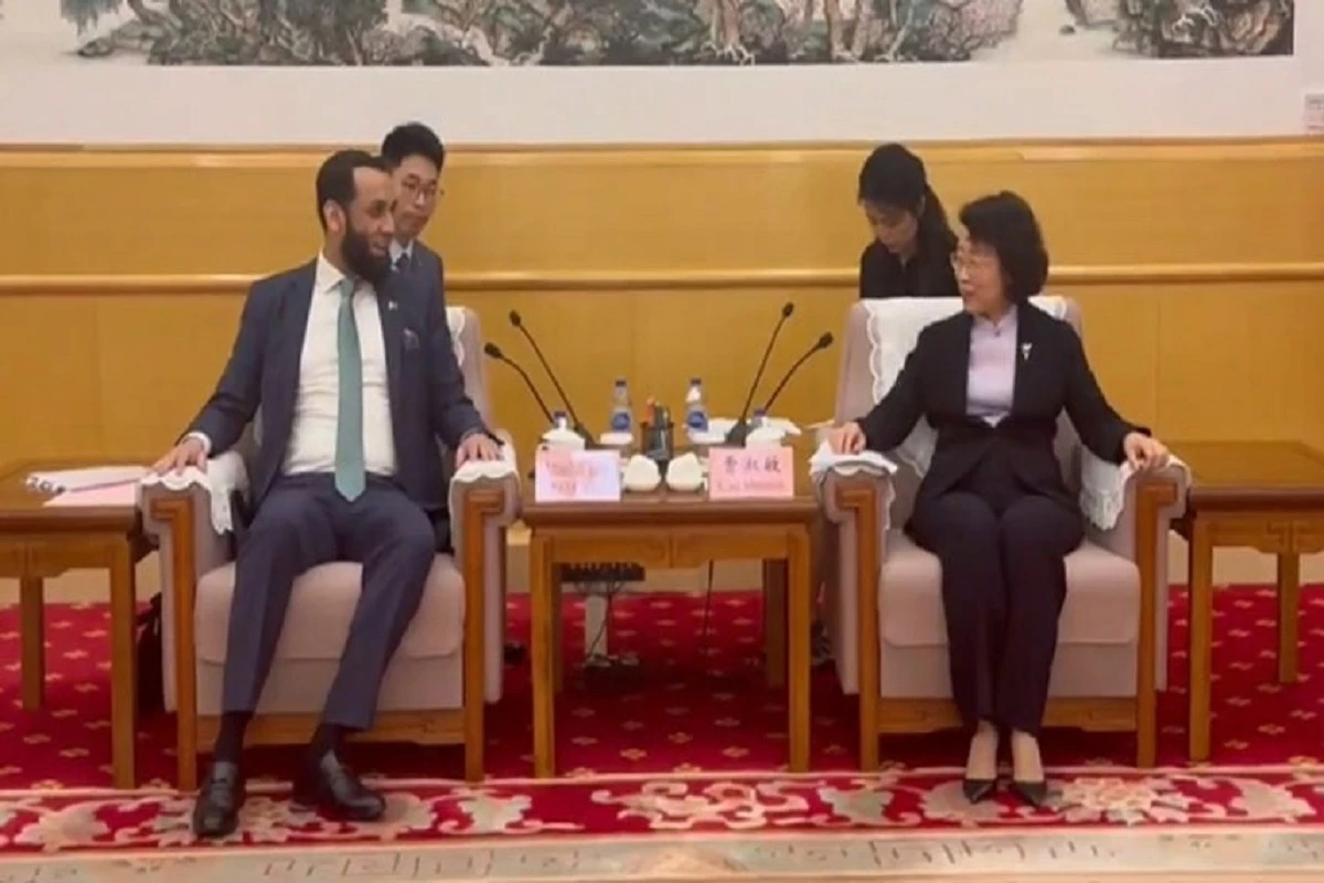 Federal Minister of Information Meeting with Deputy Head of the Publicity Department of the CPC Central Committee