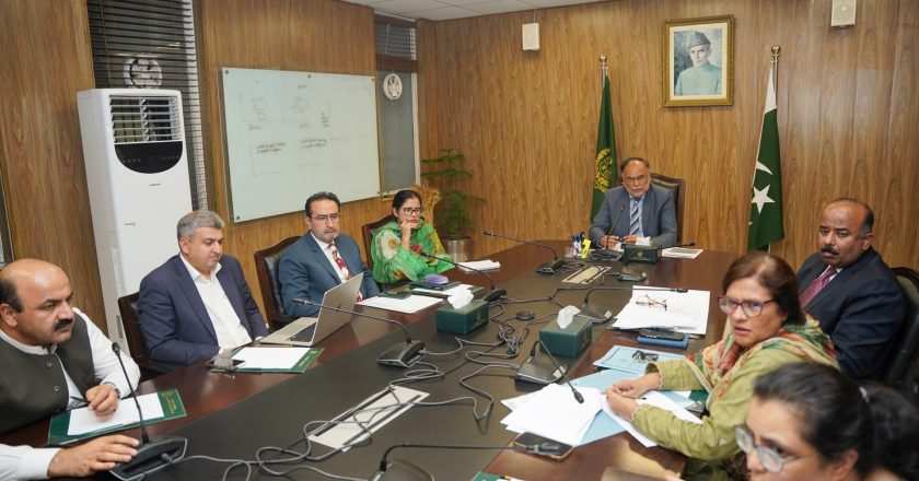 Planning Minister Ahsan Iqbal Directs NHA to Hold N-25 Expressway Groundbreaking on 14th August