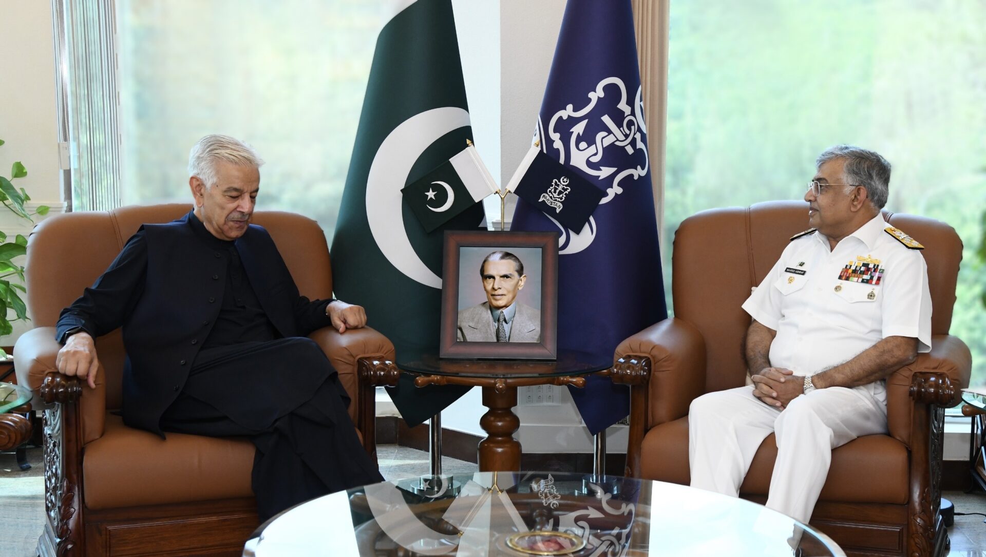 Defence Minister Visits Naval Headquarters, Receives Briefing on Maritime Security and Pakistan Navy’s Preparedness
