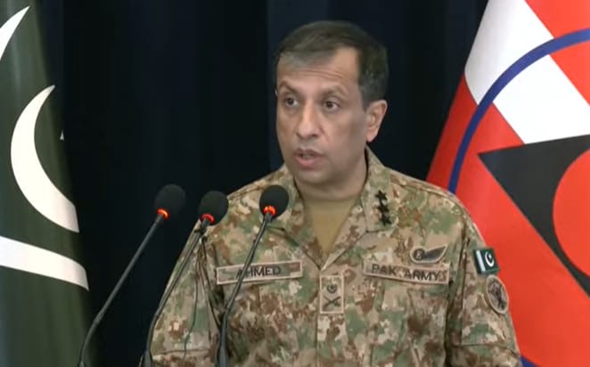 DG ISPR Warns Facilitators: Hand Over “Fitnaul Khwarij” or Face Strong Action