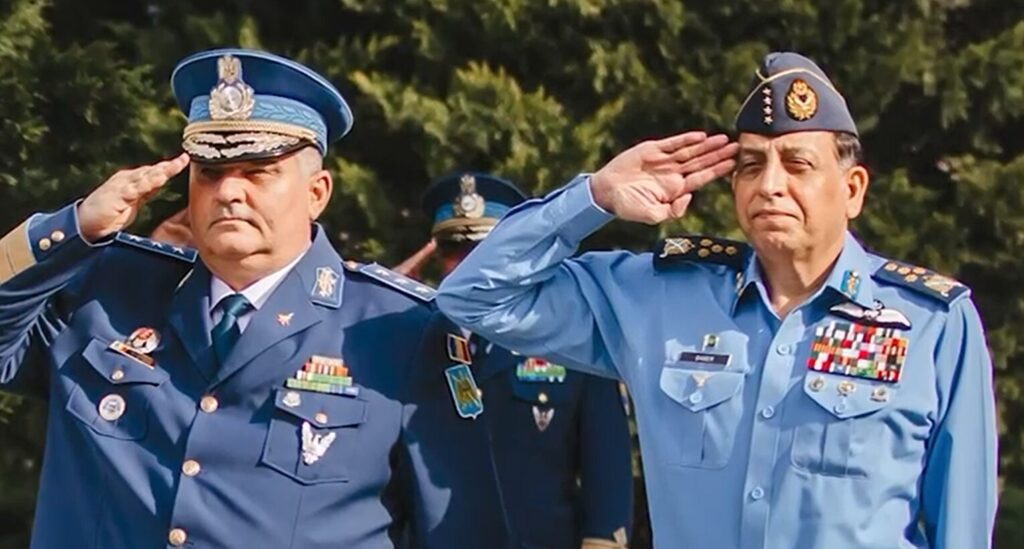 Chief of the Air Staff, Pakistan Air Force, during official visit to Romania called on Lieutenant General Leonard-Gabriel Baraboi, Chief of the Romanian Air Force Staff: ISPR