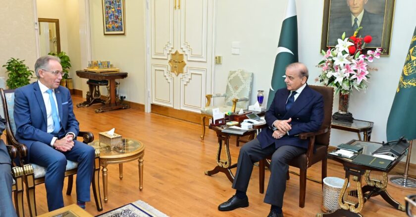 Farewell Call on the PM by the Outgoing High Commissioner of Australia