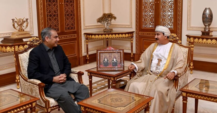 Federal Minister for Interior Mohsin Naqvi Meets with Oman’s Royal Minister General Sultan bin Mohammed Al Nu’amani