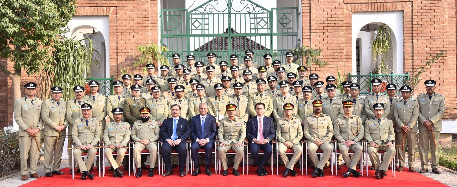 Field Marshal Asim Munir Visits National Police Academy, Interacts with PSP Officers