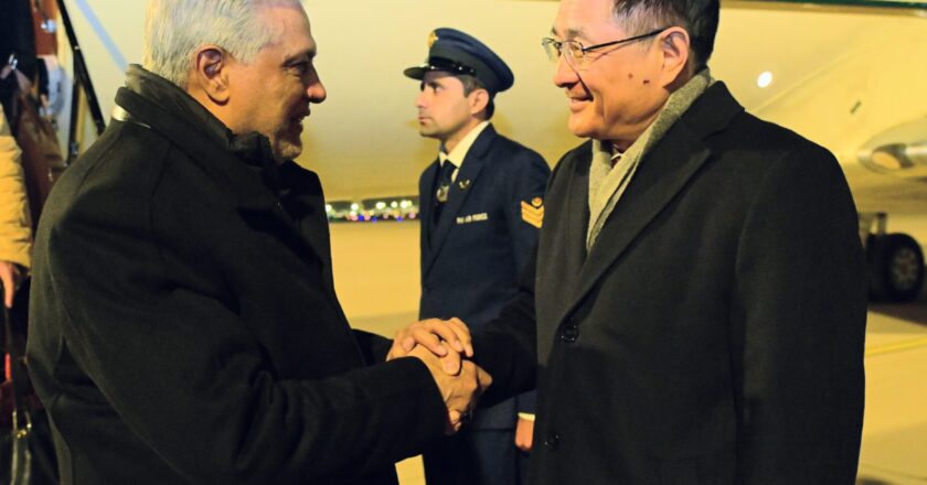Deputy Prime Minister and Minister for Foreign Affairs, Senator Muhammad Ishaq Dar, arrived in Beijing this evening on an official visit to the People’s Republic of China.