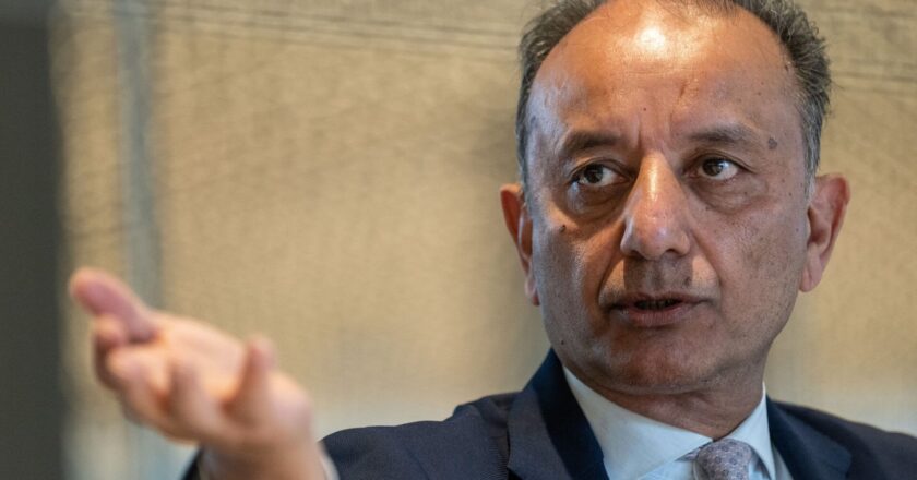 Dr Musadik Malik Calls for Productivity-Driven, Export-Led Economic Reset