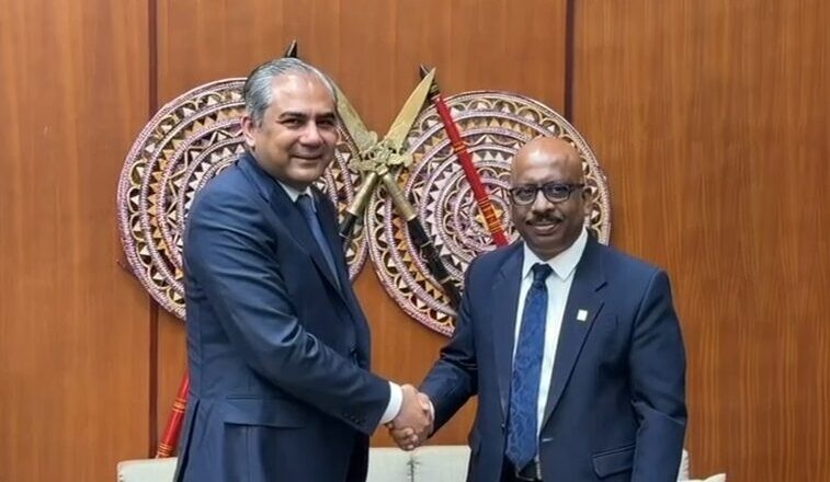 Interior Minister and PCB Chairman Mohsin Naqvi Meets Sri Lankan Minister for Sports and Youth Affairs Sunil Kumara Gamage