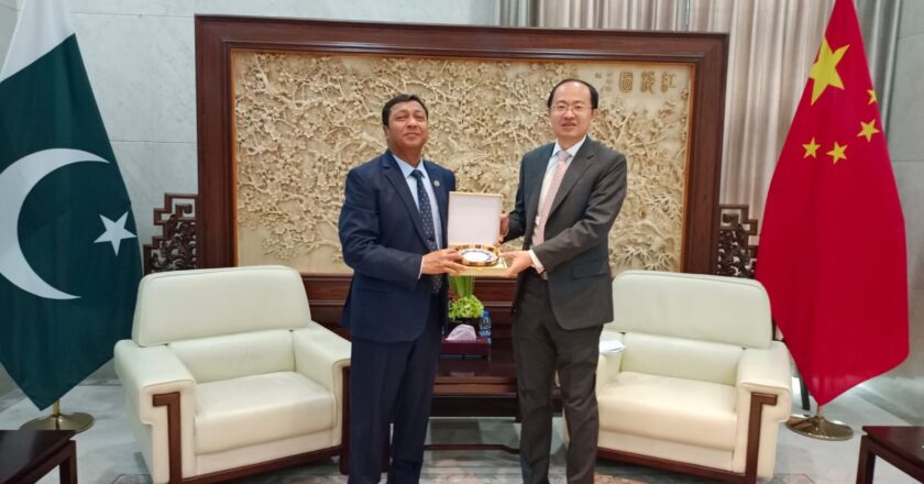 او آئی سی۔کامسٹیک اور چینی سفارت خانے کے درمیان سائنسی تعاون کے فروغ پر تبادلہ خیال