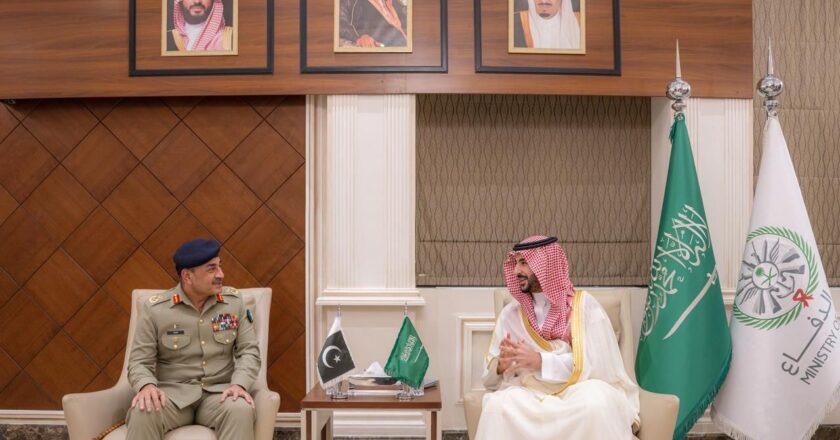 Field Marshal Syed Asim Munir Meets Saudi Defence Minister in KSA, Discusses Regional Security and Iranian Attacks