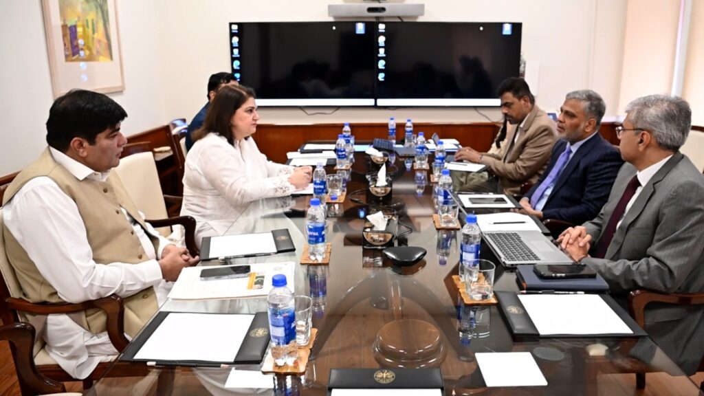 Chairperson BISP Senator Rubina Khalid Meets Deputy Governor State Bank of Pakistan Saleemullah in Karachi