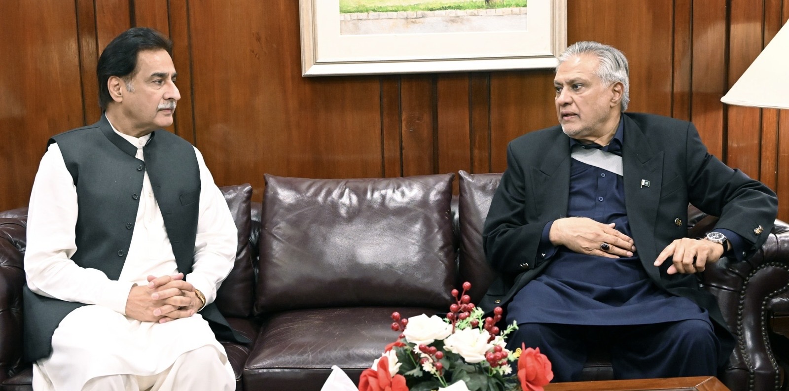 NA Speaker Sardar Ayaz Sadiq Meets Deputy Prime Minister/Foreign Minister Mr.Ishaq Dar