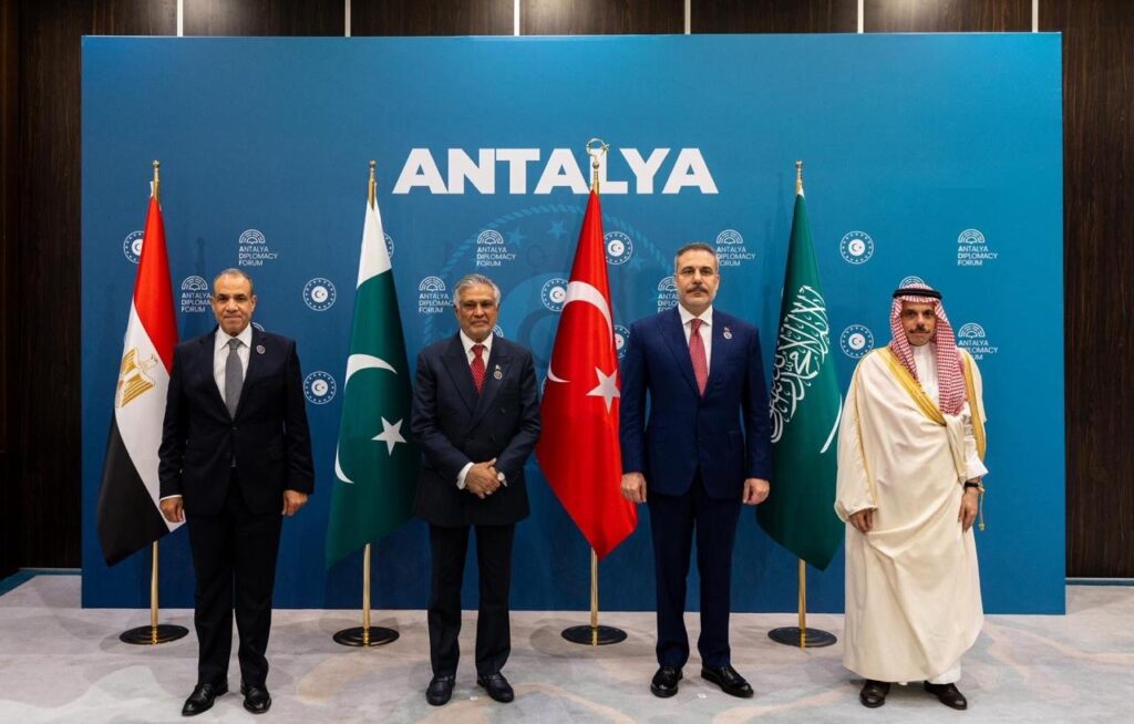 Foreign Ministers of Pakistan, Saudi Arabia, Türkiye, and Egypt held their third consultative meeting in Antalya on the sidelines of the Antalya Diplomacy Forum