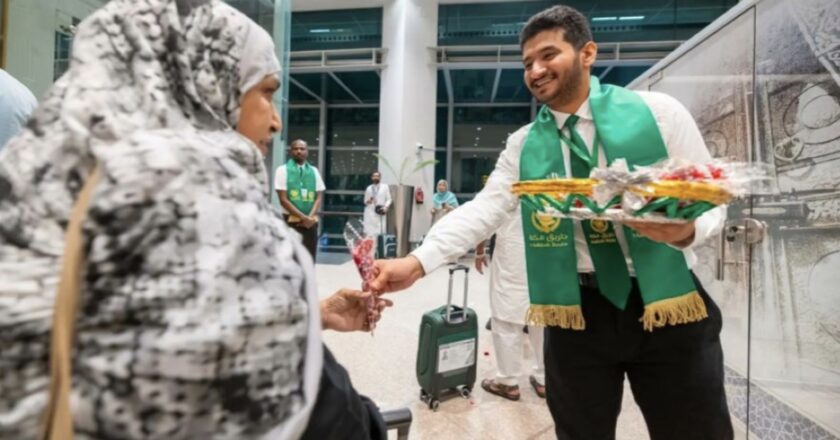 مکہ انیشی ایٹو کا پاکستان میں 30,000 عازمین حج کی آمدورفت کے لیے آغاز