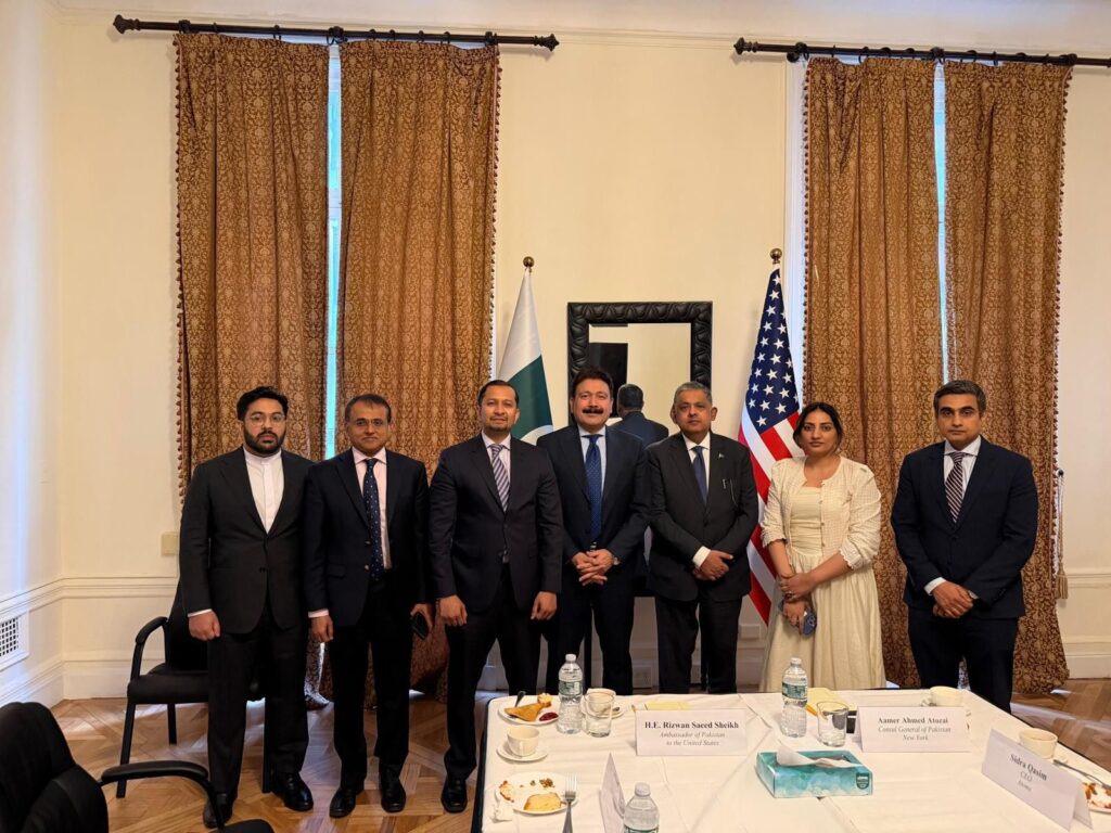 Ambassador Engages Pakistani-Origin Entrepreneurs in New York