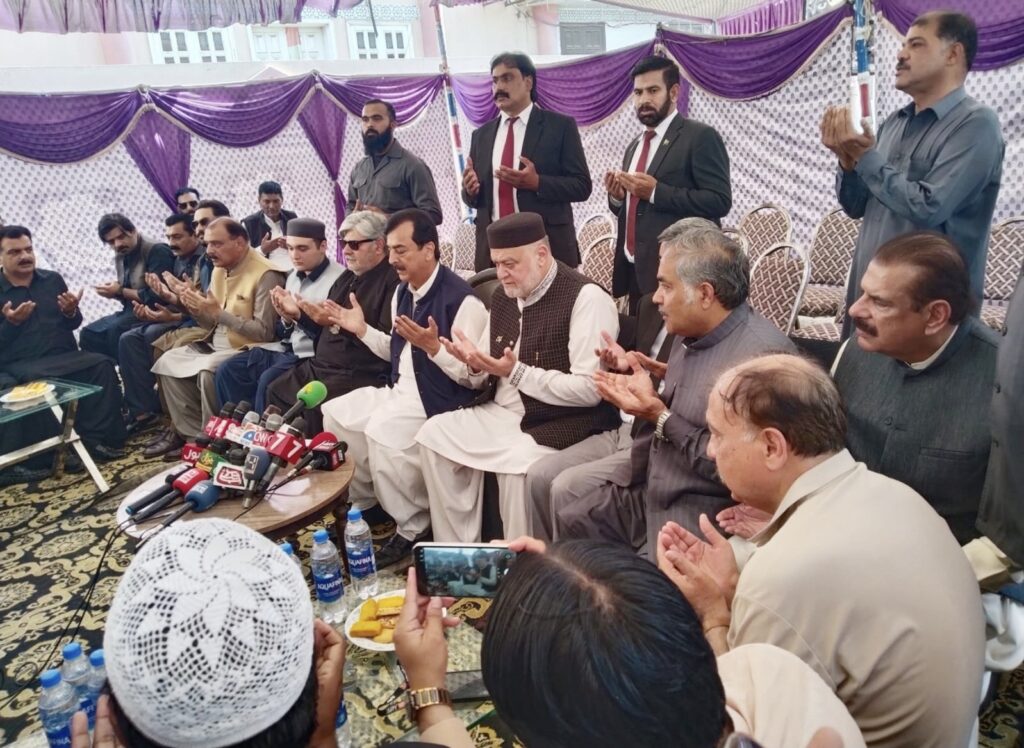 Chairman Senate Syed Yousuf Raza Gilani visited the residence of Federal Minister for Poverty Alleviation and Social Safety Pir Syed Imran Ahmed Shah to offer condolences on the demise of his mother