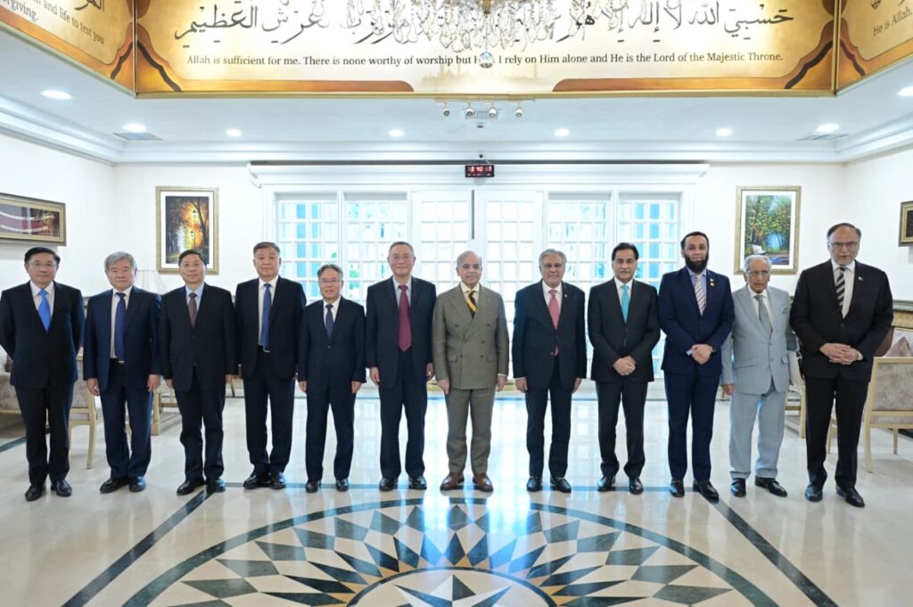 Call on the Prime Minister by Vice Chairman of the Standing Committee of the 14th National People’s Congress (NPC), Mr. Cai Dafeng