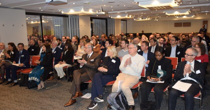 Pakistan-France Trade and Investment Forum held in Paris