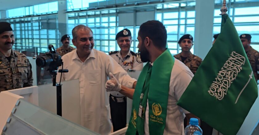 ‎”Road to Makkah” Initiative Continues Successfully, Interior Minister Reviews Arrangements at Islamabad Airport