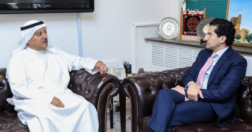 Ali Pervaiz Malik Thanks Kuwait for Facilitating Ship Khairpur Carrying Diesel Supplies