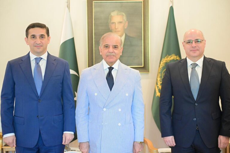 Azerbaijan’s Justice Minister Calls on Prime Minister Shehbaz Sharif