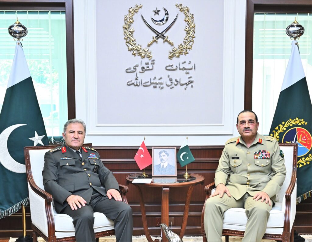 Pakistan and Türkiye Reaffirm Strong Defence Partnership During Visit of Commander Turkish Land Forces: ISPR