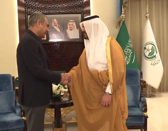 Federal Interior Minister Mohsin Naqvi Meets Acting Governor of Makkah Region; Welcomes Pakistan–Saudi Cricket Cooperation